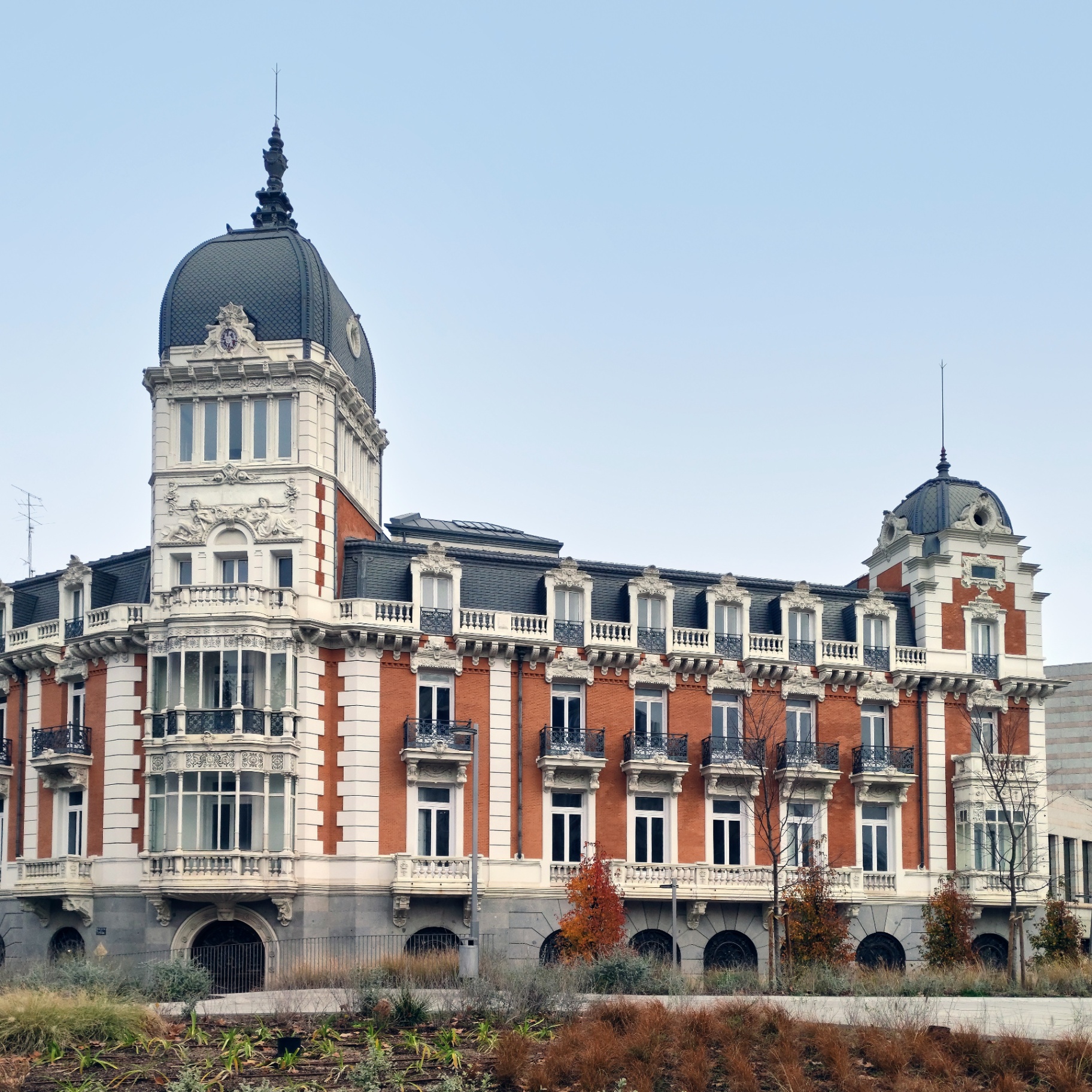 Advantage of Golden Visas for International Students